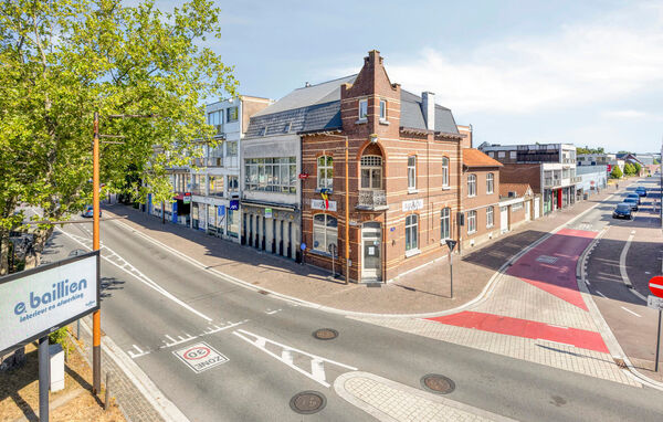 Gebouw voor gemengd gebruik te koop in Maasmechelen