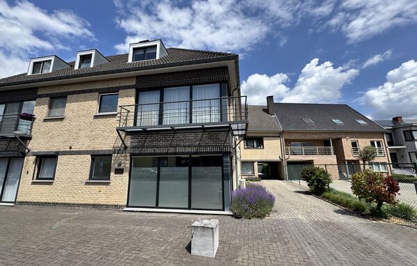 Gelijkvloerse verdieping te huur in Bree