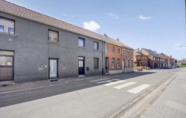 Gelijkvloerse verdieping te koop in Bree
