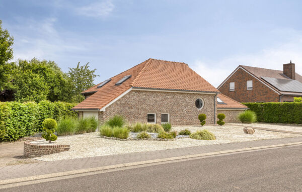 Huis te koop in Bree