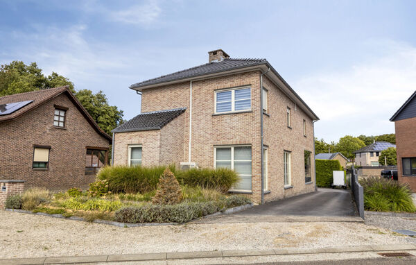 Huis te koop in Maaseik