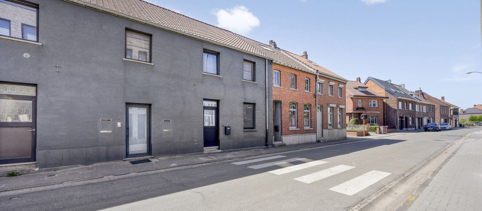 Gelijkvloerse verdieping te koop in Bree