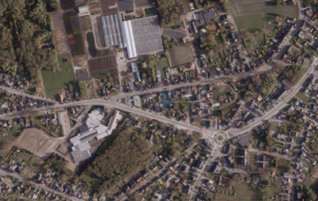 Projectgrond van 7a 60ca met gunstige ligging in het centrum van As. Haar ligging aan de Steenweg zorgt voor een vlotte verbinding naar Genk, Oudsbergen en omstreken met directe toegang tot de Europalaan en de E314.

Contacteer ons gerust voor meer info o