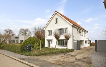 Eengezinswoning te koop in Maaseik