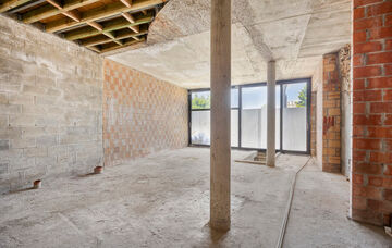 Gebouw voor gemengd gebruik te koop in Bree