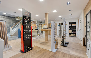 Gebouw voor gemengd gebruik te koop in Kinrooi