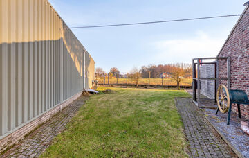 Gebouw voor gemengd gebruik te koop in Kinrooi