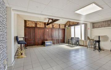 Gebouw voor gemengd gebruik te koop in Maasmechelen