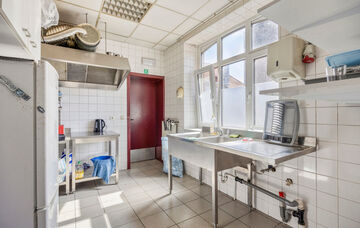 Gebouw voor gemengd gebruik te koop in Maasmechelen