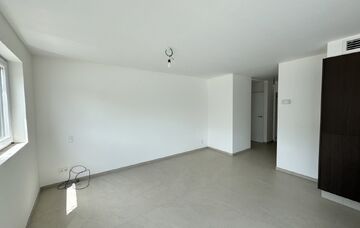 Gelijkvloerse verdieping te huur in Bree
