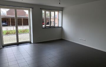 Gelijkvloerse verdieping te huur in PEER