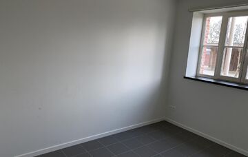 Gelijkvloerse verdieping te huur in PEER