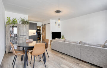 Gelijkvloerse verdieping te koop in Bree
