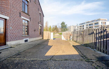 Huis te koop in Maaseik