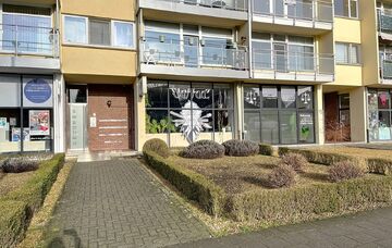 Individuele handelszaak te huur in Genk